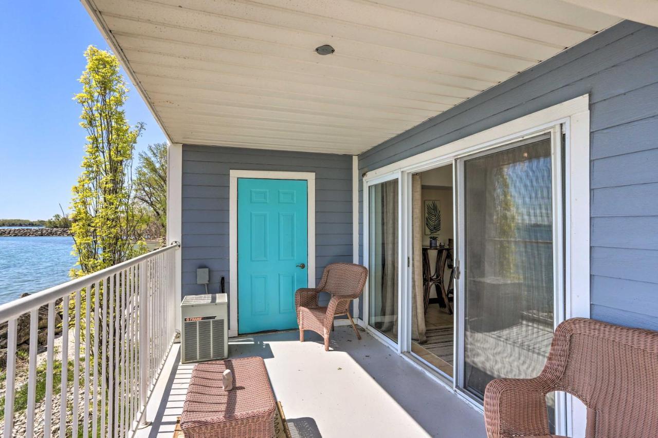 Waterfront Bass Island Retreat With Balcony And Tv Apartment Put-in-Bay Exterior photo