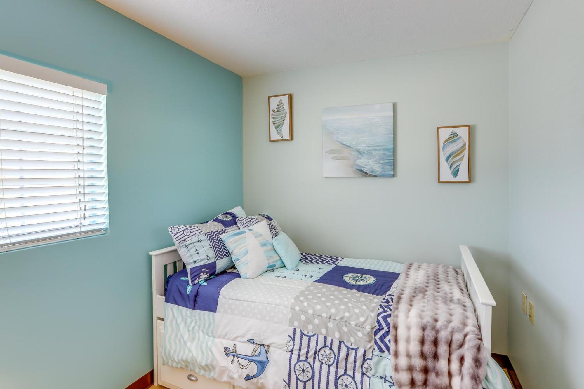 Waterfront Bass Island Retreat With Balcony And Tv Apartment Put-in-Bay Exterior photo